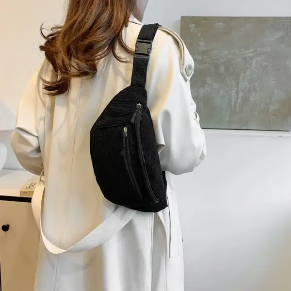 Bauchtasche zum Quertragen aus Cord mit zwei Reißverschlüssen – Bild 2