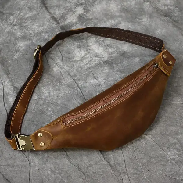 Schmale Bauchtasche Herren aus Leder mit Metallverschluss – Bild 2