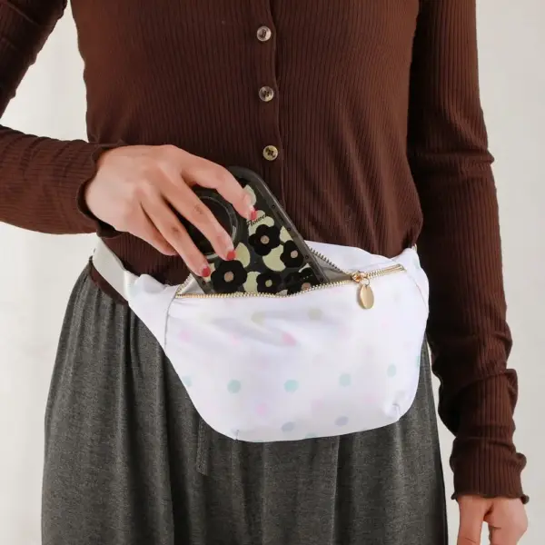 Bauchtasche Damen aus Nylon mit goldfarbenem Reißverschluss – Bild 3