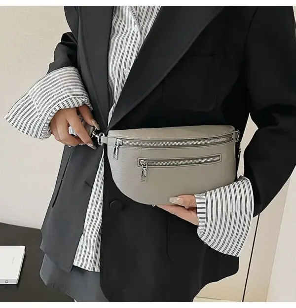 Bauchtasche Damen Kunstleder mit Webgurt und Reißverschlüssen – Bild 3