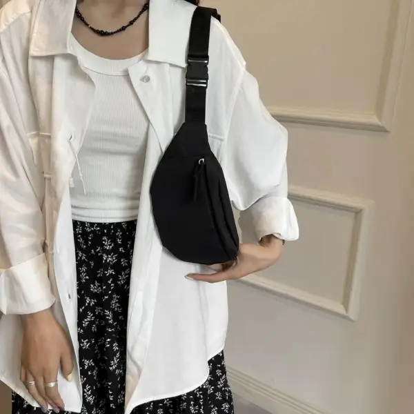 Gürteltasche in Schwarz oder Weiß aus Nylon mit Reißverschluss – Bild 6